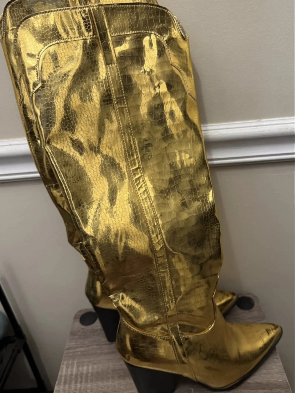 💕EGO Metallic Gold Croc-Embossed Knee Boots💕